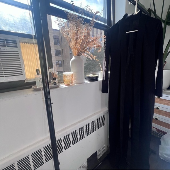 NWOT Long sleeved long blazer jacket with neck collar/cuff - Picture 2 of 4